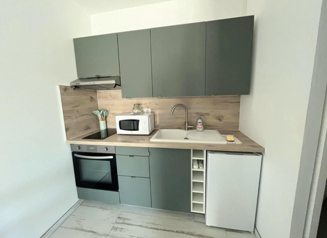 Maison Basalte Agde Εξωτερικό φωτογραφία