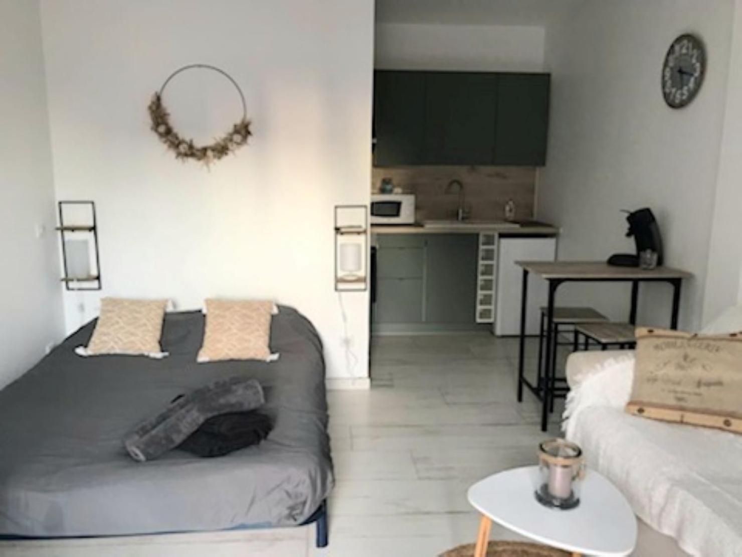 Maison Basalte Agde Εξωτερικό φωτογραφία