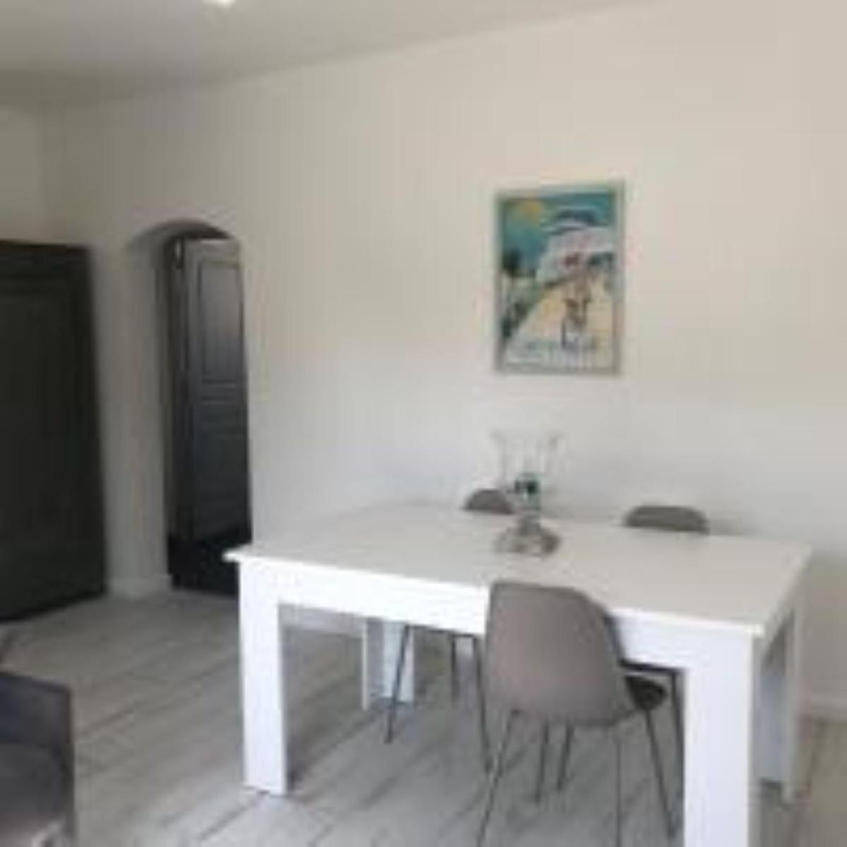 Maison Basalte Agde Εξωτερικό φωτογραφία
